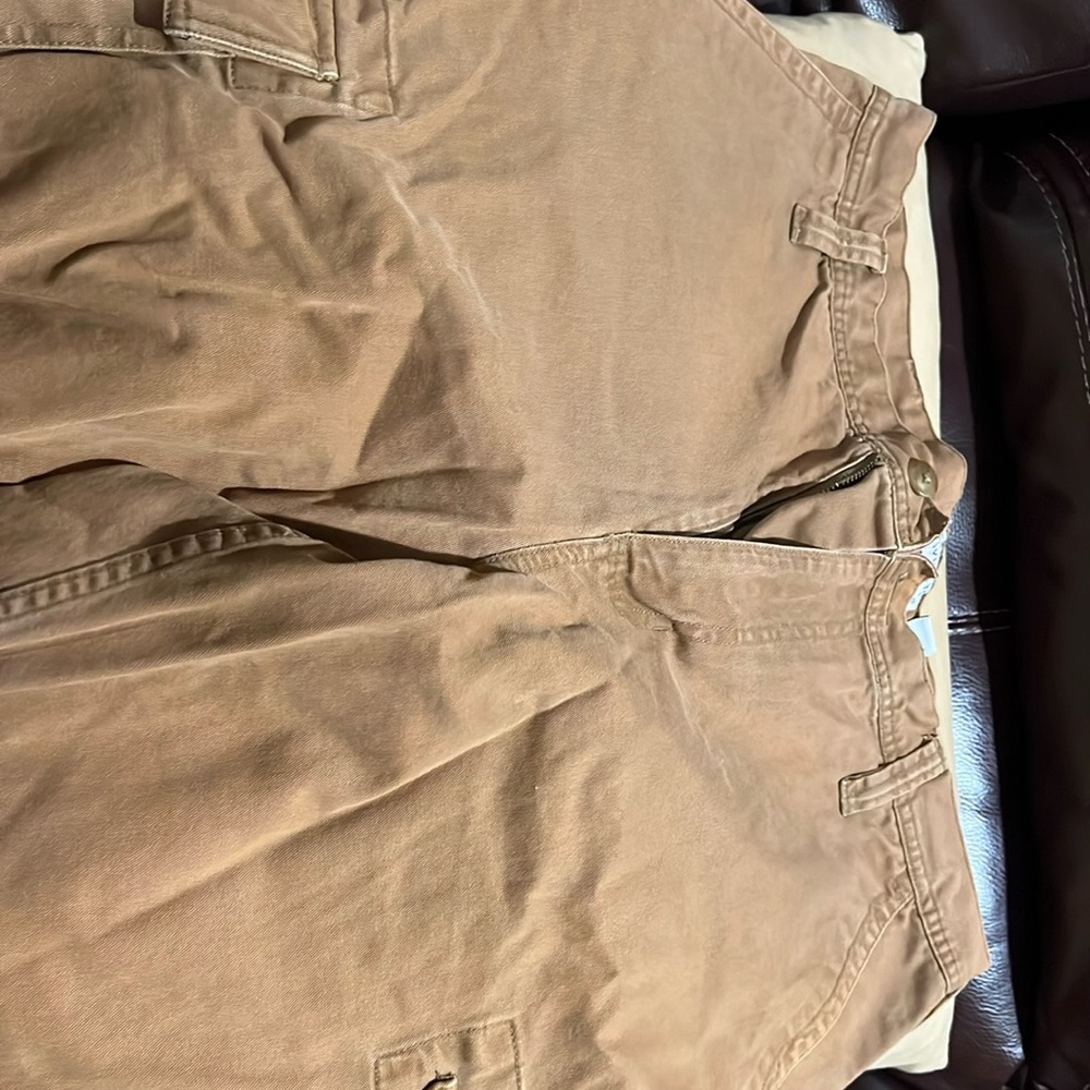 Covington men’s size 36 cargo shorts